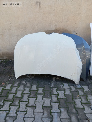 Renault Megan 4 ön motor kaputu 2015 2023 arası