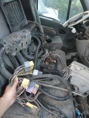 Renault master iki elektirik tesisatı
