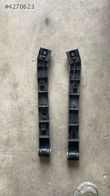 Clio 5 Sıfır İthal Ön Panel Braketi Bağlantı Ayağı Sol 625B40497R