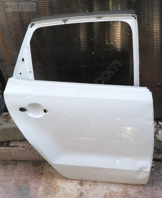 Volkswagen Polo 10-17 sağ arka kapı  Orjinal Oto Çıkma
