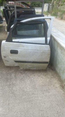 OPEL ASTRA F SAĞ ARKA KAPI.OTO ERKAN ÜNYE