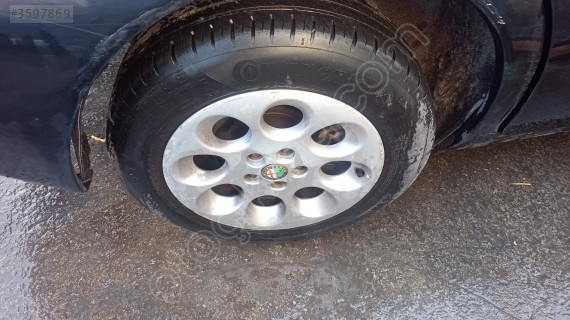 alfa romeo 156 çelik jant