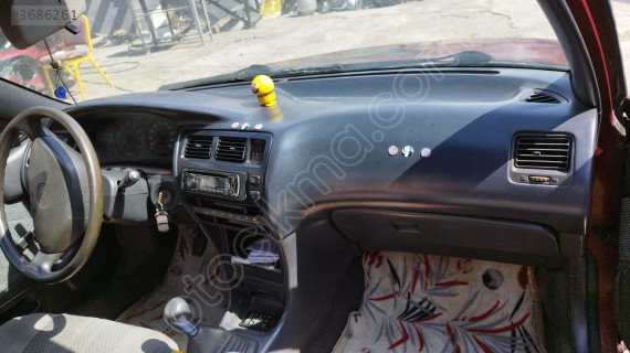 Toyota Corolla efsane kasa 1993 göğüs torpido