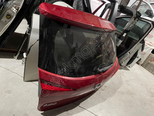 HYUNDAİ İ20 BAGAJ KAPAĞI BOŞ ORJİNAL ÇIKMA