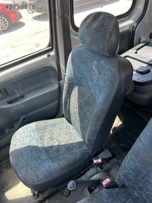 Renault kangoo 1-2 sağ ön koltuk sağ ön yolcu koltuğu