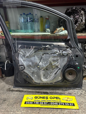OPEL ASTRA J SOL ÖN KAPI HATASIZ BOŞ FÜME RENK ORJİNAL GM