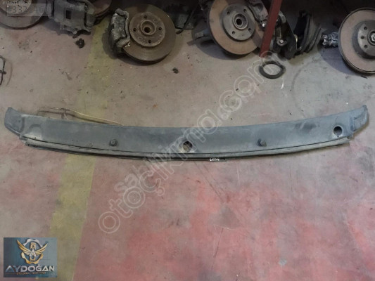 OTO CEM'DEN ÇIKMA FORD FOCUS 1 ÖN CAM ALT IZGARASI SOL
