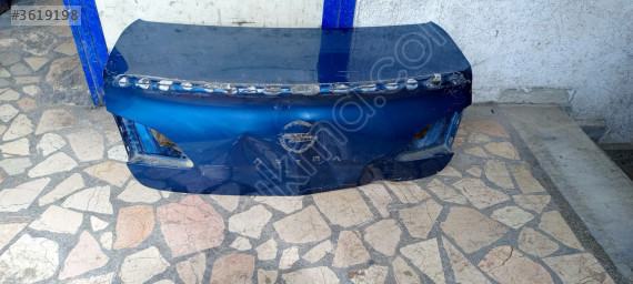 OPEL ASTRA J SEDAN BAGAJ KAPAĞI 2016 ÇIKMA PARÇA