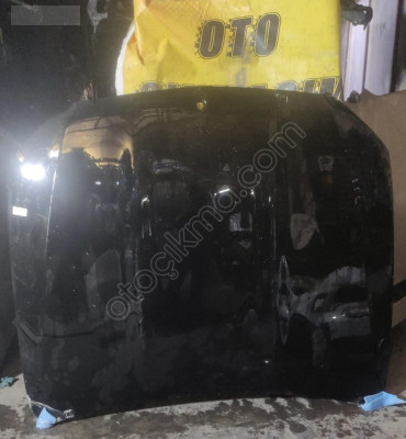 MERCEDES W213 E SERİSİ HATASIZ KAPUT