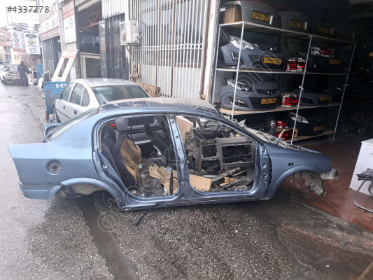 ÖZMEN OPEL ASTRA G ÇIKMA SAĞ YAN MARŞPİYEL OMUZ ARKA ÇAMURLUK