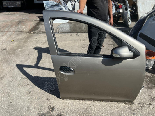 2013/2016 RENAULT SYMBOL BEJ RENK SAĞ ÖN  KAPI BOYASIZ DOLU