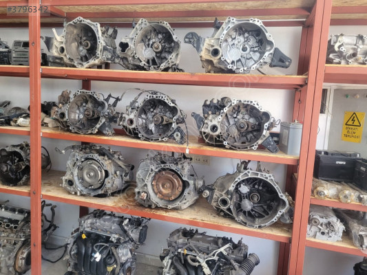2002- 2018 TOYOTA COROLLA  DİZEL DÜZ ŞANZUMAN ÇEŞİTLERİMİZ MEVCUT