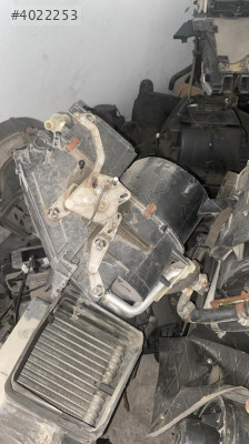 Volvo s40 çıkma kalorifer kazanı