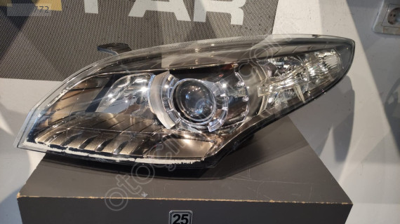 RENAULT MEGANE 3 SOL FAR XENON FÜME 260605817R C