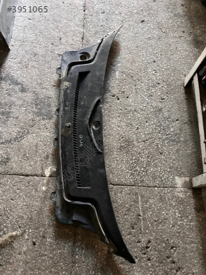 Fiat uno ön cam ızgarası