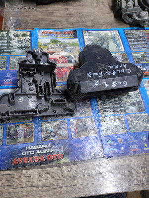 1H6945257 Golf 3 sağ arka stop lambası duyu ve kapağı