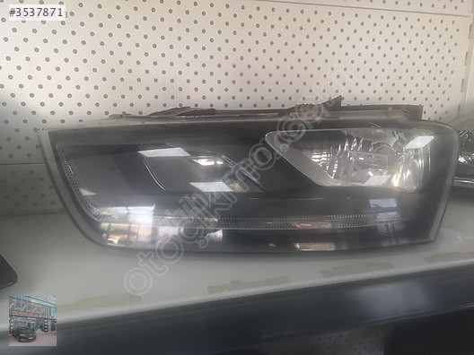 2013 AUDİ Q3 SOL FAR ORJINAL ÇIKMA