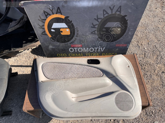 Toyota Corolla Kapı Döşemesi Takım Orjinal Çıkma