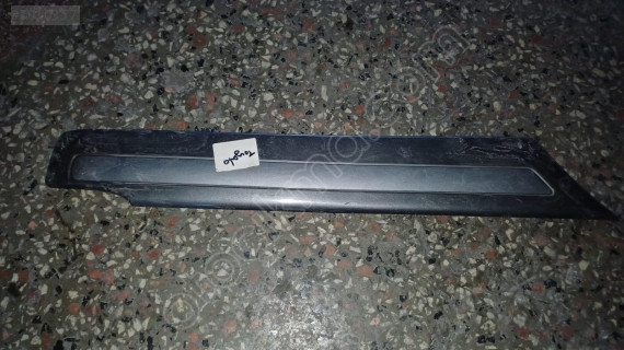 1998-2002 Toyota Land Cruiser sol arka çamurluk kaplaması