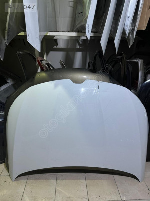 MEGANE 4 MOTOR KAPUTU ORJİNAL ÇIKMA