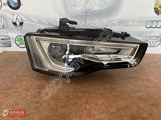 AUDİ A5 ÇIKMA HATASIZ SAĞ FAR