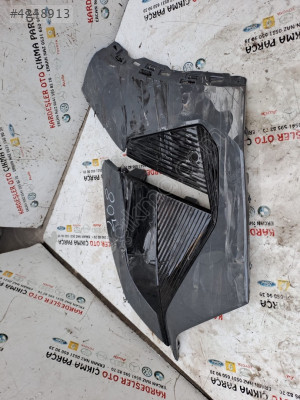 Peugeot 408 ön sol tampon köşesi