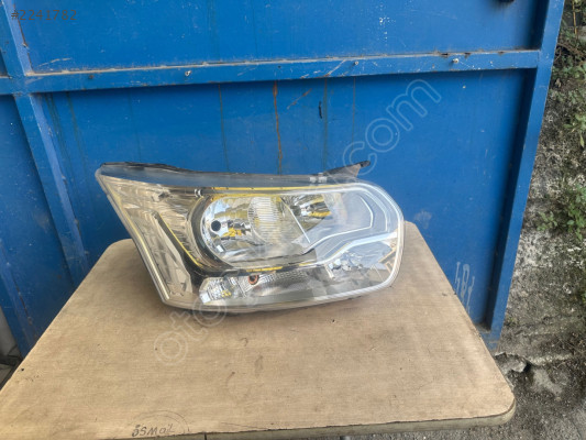 Ford transit sağ ön far