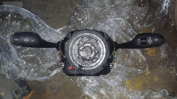 BMW  F10 F11 Direksiyon Açı Sensörü Sinyal ve Silecek Kolu