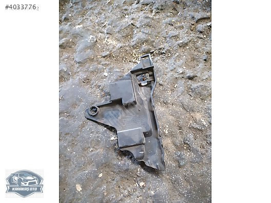 AUDİ A6 CNH 2.0 TDI TRİGER KAYIŞ KAPAĞI 04L109145A 04L109145