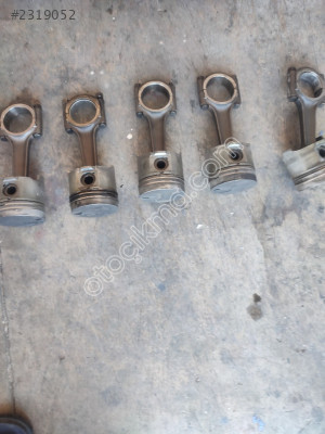 Citroen Berlingo 1.9 piston kolu