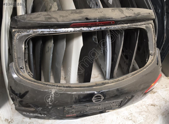 Nissan Qashqai J10 Bagaj Kapağı - Mil Oto Çıkma Parçaları