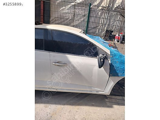 2017-2024 renault megan sağ ön kapı