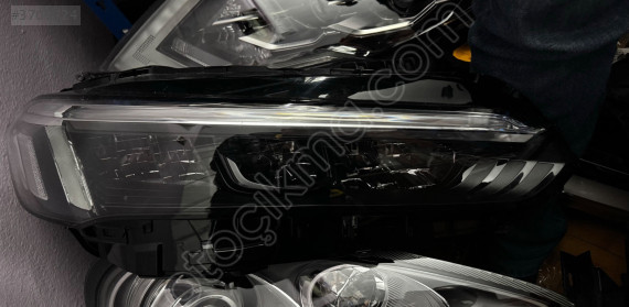 CIVIC FE1 SAĞ ORJİNAL HATASIZ FAR