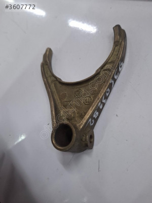 Fiat tempra 5. Vites çatalı 73503282