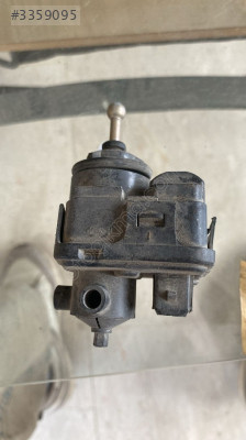 MİTSUBİSHİ FAR SEVİYESİ ARALIK AYAR MOTORU 00728246