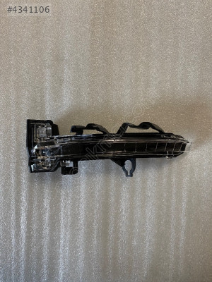 SKODA OCTAVİA (2021-2024) SOL DIŞ AYNA SİNYAL LAMBASI 5E3949101