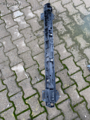 Renault Clio 5 ön tampon demiri