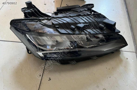 PEUGEOT 408 SAĞ FAR ORJİNAL HATASIZ LED EYUPCAN OTO'DA