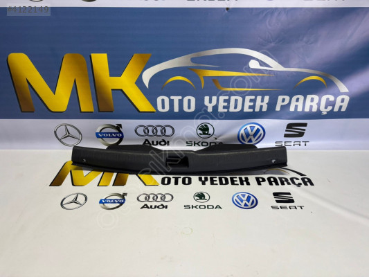 VOLVO S90 ARKA PANEL PLASTİĞİ
