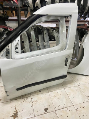 FİAT DOBLO 3/4 SOL ÖN KAPOI ORJ TEMİZ