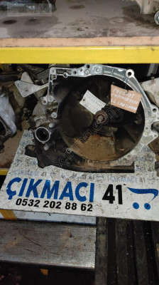 PEUGEOT PARTNER TEPE 1.6 DX2 ŞANZIMAN ,OTO ÇIKMA PARÇA ,ŞANZIMAN