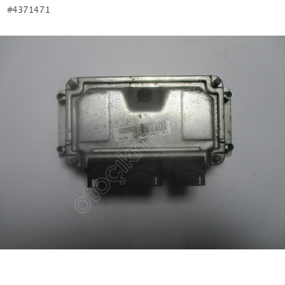 Peugeot 307 Motor Beyni ME7.4.4 0261207474 9647481280