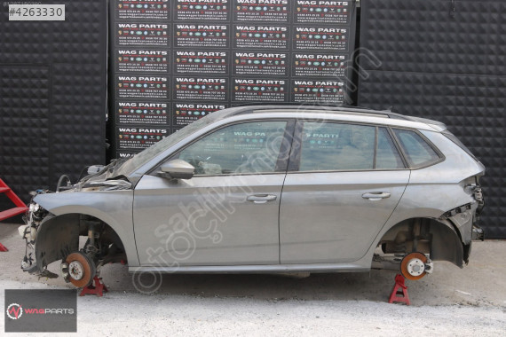 2017 - 2024 SKODA KAMİQ SOL ARKA KAPI 658833051