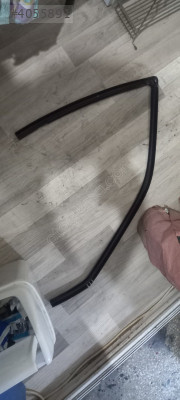 Renault 19 sağ ön cam fitili