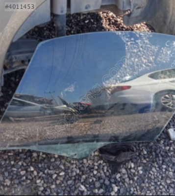 citroen c3 ön kapı camı sağ 9202 A2