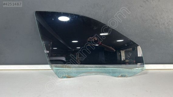 MERCEDES E SERİ W211 SAĞ ÖN KAPI CAMI 2117250410