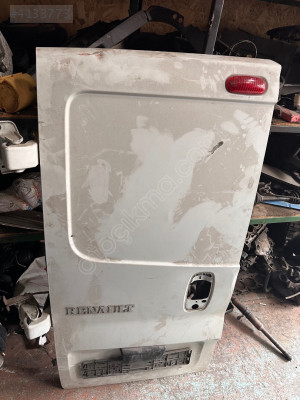 Renault Trafic sağ sol bagaj kapağı