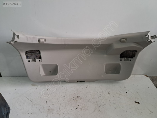 RENAULT LAGUNA 3 BAGAJ DÖŞEMESİ HAFİF KUSURLU