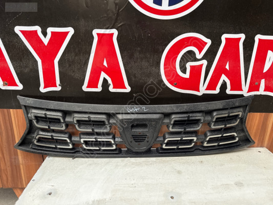 Dacia Duster 2-II Ön Panjur Krom Nikelajlı (2018-2024) 623103440R