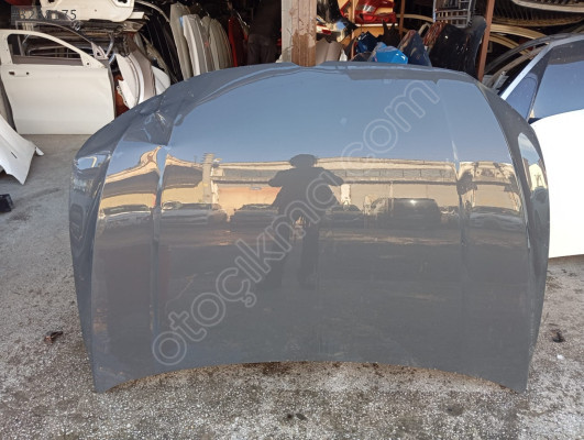 VOLKSWAGEN GOLF 8 KAPUT